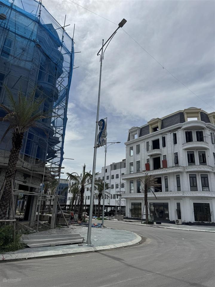 Bán shophouse tại t1, thanh phong, 4,6 tỷ, 108m2, mặt tiền 7m
