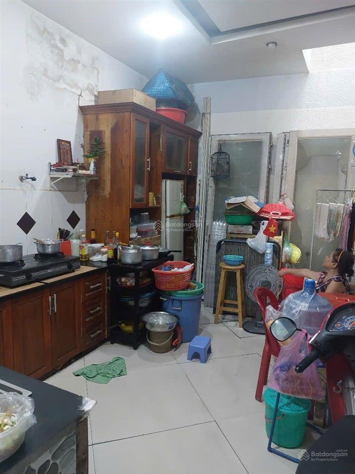 Chính chủ cần bán nhà 3,7 x 14, nở hậu. mặt tiền cạnh trường học, tiện kinh doanh. có thương lượng