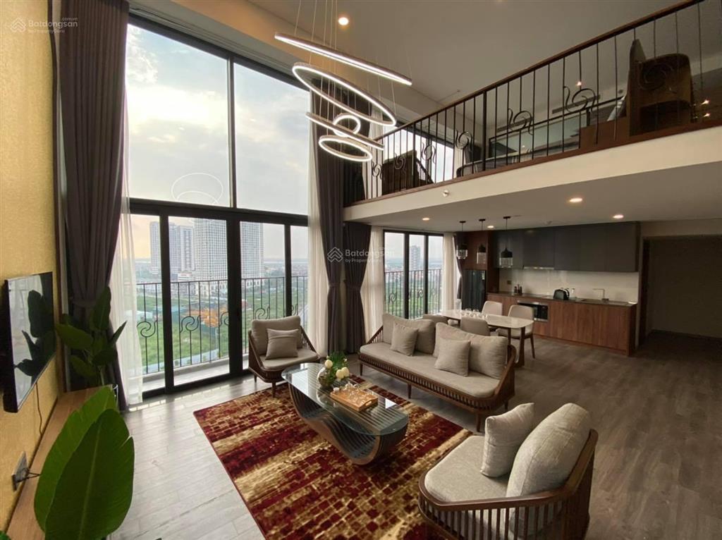 Bán shop chân đế park 4  mặt công viên  lô góc mặt đường 32m  53m2 x 2 tầng  giá 3,7 tỷ.