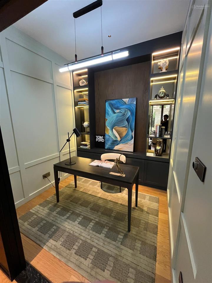 Lô góc 3pn đẹp tòa park 7, sun urban city  mặt ngã tư sun world, nhà thi đấu  90m2  3 tỷ 1
