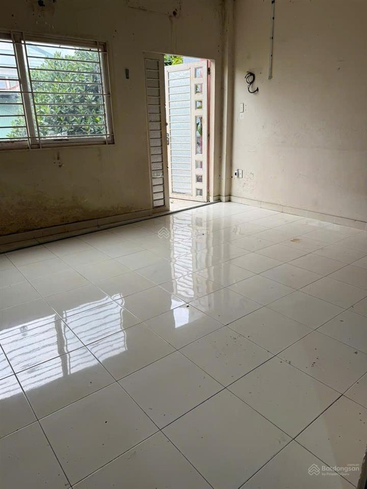 Nhà mt nb bình lợi. 5m*20m khu phân lô đồng bộ