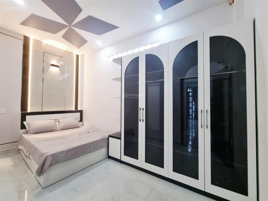 Nhà 5 tầng bê tông ngang 5m hẻm xe hơi thông trương thị hoa, q12 giá nhỉnh 5 tỷ