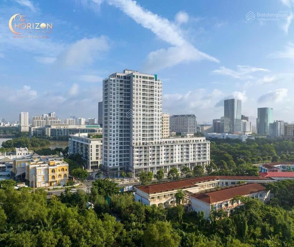 Shophouse ngay khu hồ bán nguyệt mặt tiền trần văn trà mua gốc cđt phú mỹ hưng chỉ trả trước 8,8 tỷ