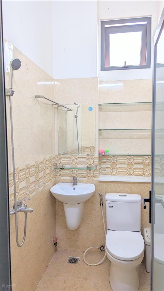 Bán nhà mặt tiền 247 nguyễn duy dương quận 10  6 tầng hoàn công  dòng tiền 50 triệu/tháng