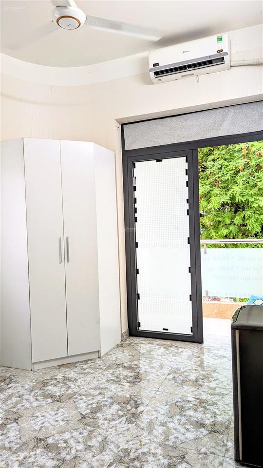 Bán nhà mặt tiền 247 nguyễn duy dương quận 10  6 tầng hoàn công  dòng tiền 50 triệu/tháng