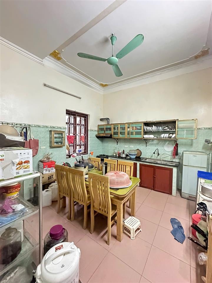 Bán nhà vị trí đắc địa phố Sài Đồng - Long Biên.