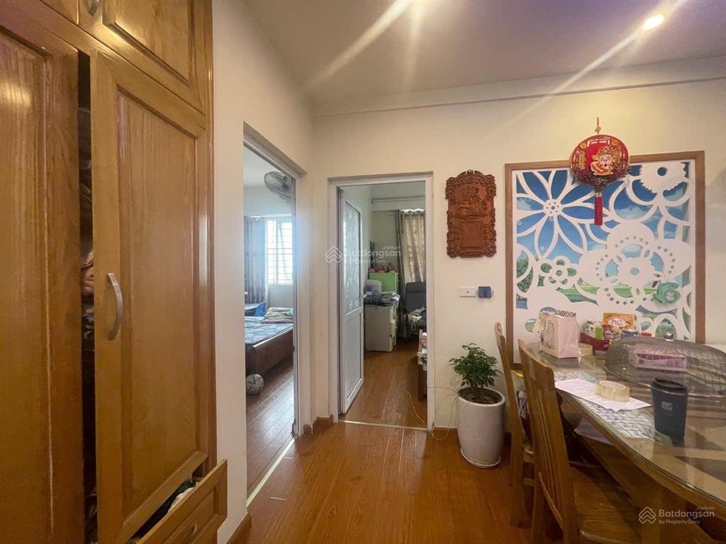 Chính chủ bán căn hộ 105m2 đẹp  khu đô thị văn khê