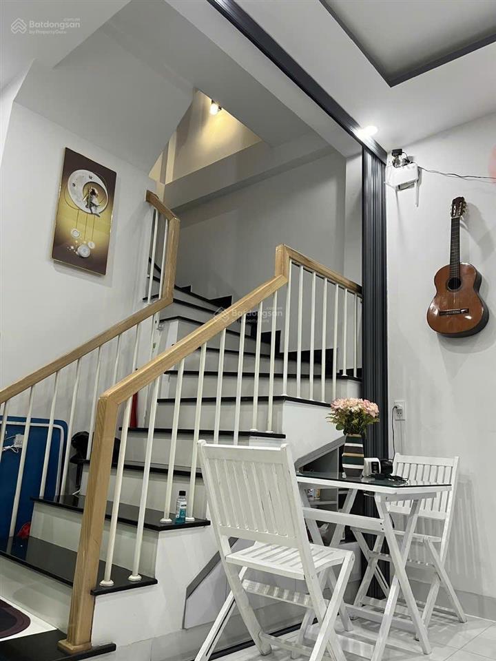 Cho thuê nr tại k135/10, bình thái 1, 6 triệu/th, 62m2, 2pn, 2wc, full