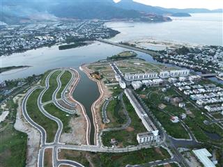 Hot ! lô đất view sông duy nhất, cách biển 1 km.