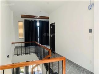 Cho thuê nhà 3 tầng mặt tiền tôn đản, cẩm lệ