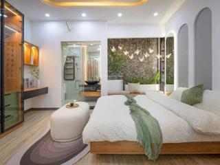 Cho thuê nhà 3 tầng công năng lớn khu mỹ an 5pn full nội thất xịn