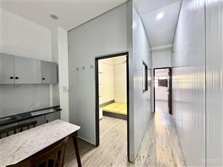 Cho thuê căn hộ 2 phòng ngủ, máy giặt riêng, rộng 55m2, 5 người 5 xe, gần đại học bách khoa q10