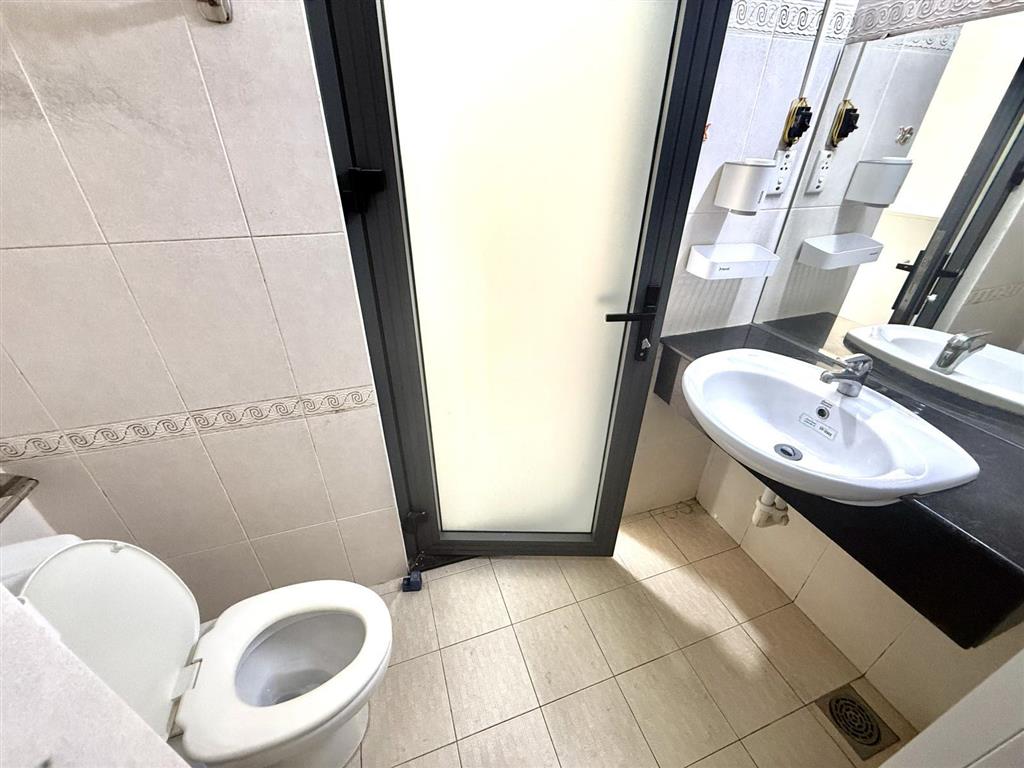 Cho thuê căn hộ studio bancol, full nội thất, rộng 25m2, chỉ tính điện nước, ngay ngã sáu phù đổng