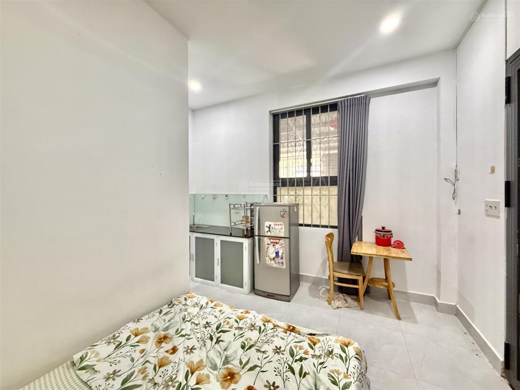 Cho thuê căn hộ studio trệt, full nội thất, rộng 25m2, ngay chợ hoà hưng  tô hiến thành