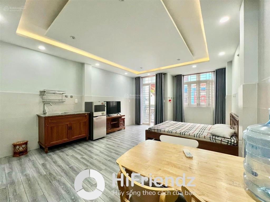 Cho thuê căn hộ studio bancol, rộng 35m2, thang máy  hầm xe, full nội thất, ngay sư vạn hạnh q10