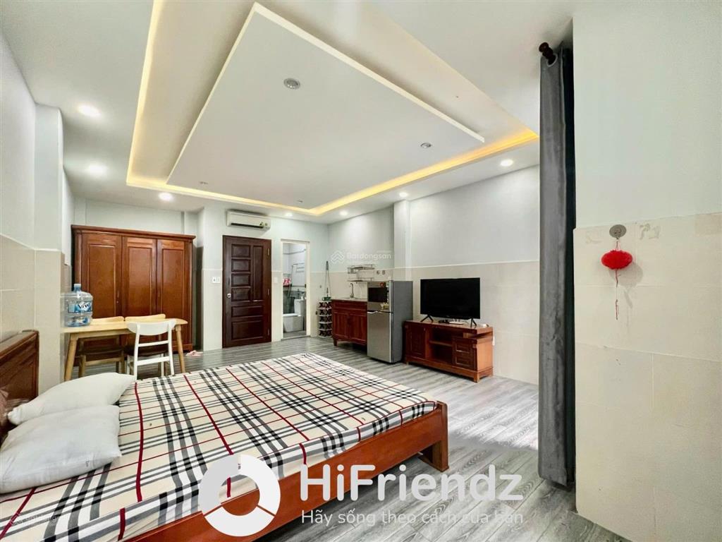 Cho thuê căn hộ studio bancol, rộng 35m2, thang máy  hầm xe, full nội thất, ngay sư vạn hạnh q10