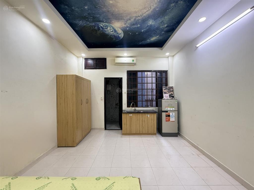 Cho thuê căn hộ studio cửa sổ trời, full nội thất, rộng 25m2, ngay vạn hạnh mall  cầu vượt 3/2 q10