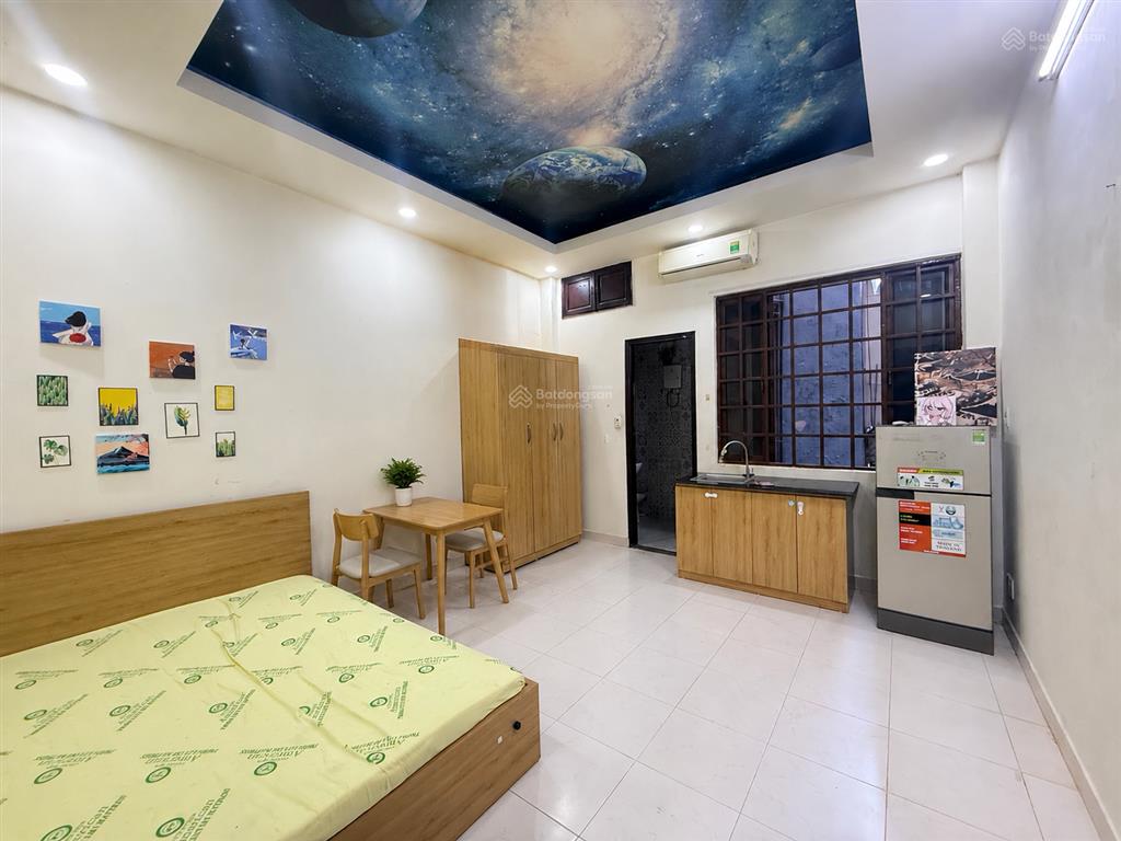 Cho thuê căn hộ studio cửa sổ trời, full nội thất, rộng 25m2, ngay vạn hạnh mall  cầu vượt 3/2 q10