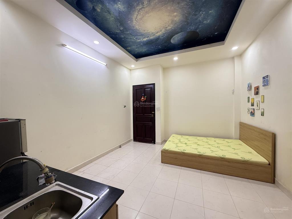 Cho thuê căn hộ studio cửa sổ trời, full nội thất, rộng 25m2, ngay vạn hạnh mall  cầu vượt 3/2 q10