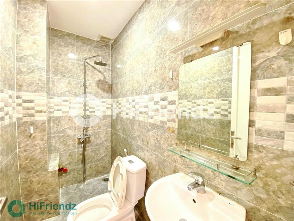 Cho thuê căn hộ studio cửa sổ luxury thang máy  hầm xe, ngay đại học bách khoa q10
