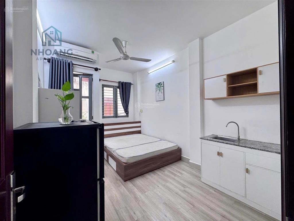 Cho thuê căn hộ studio bancol, full nội thất, rộng 25m², gần vòng xoay dân chủ q3