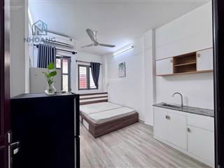 Cho thuê căn hộ studio bancol, full nội thất, rộng 25m², gần vòng xoay dân chủ q3