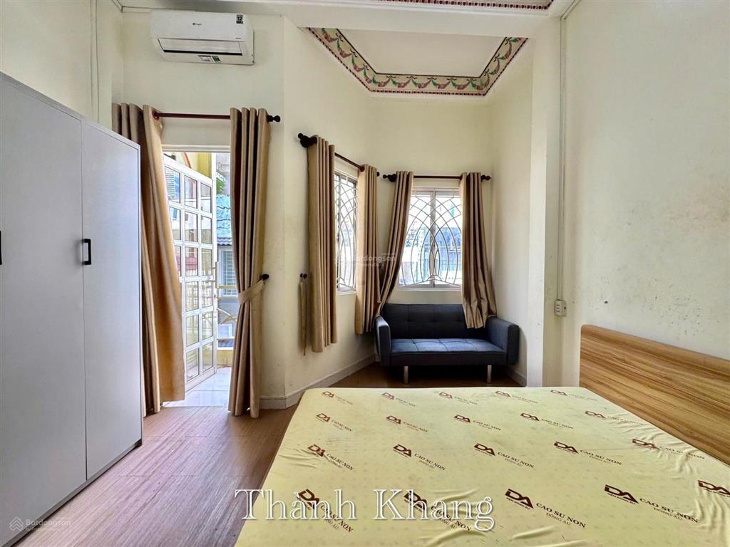 Cho thuê căn hộ ban công, full nội thất, rộng 27m2, ngay đh bách khoa, sư vạn hạnh q10
