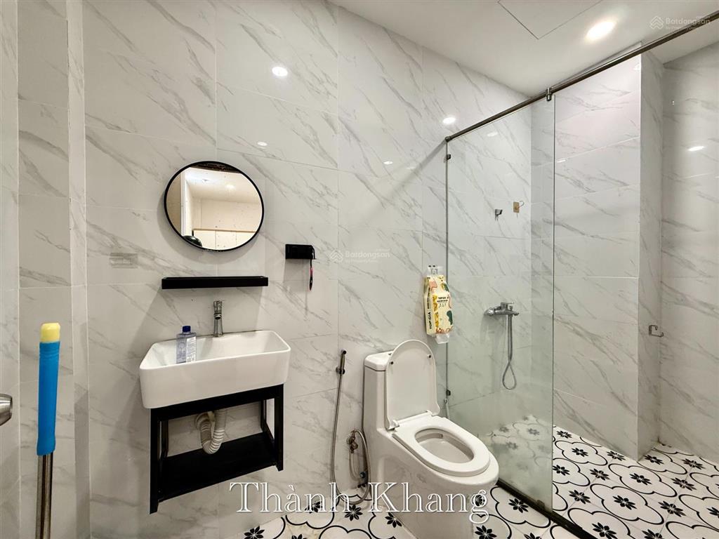 Cho thuê căn hộ full nội thất rộng 25m2 ngay nhà hát hoà bình, học viện hành chính quốc gia q10