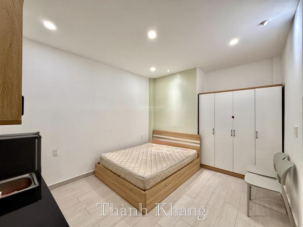 Cho thuê căn hộ full nội thất rộng 25m2 ngay nhà hát hoà bình, học viện hành chính quốc gia q10