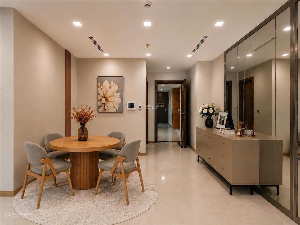 Cho thuê nhanh 2pn mới 100%  nội thất ấm áp