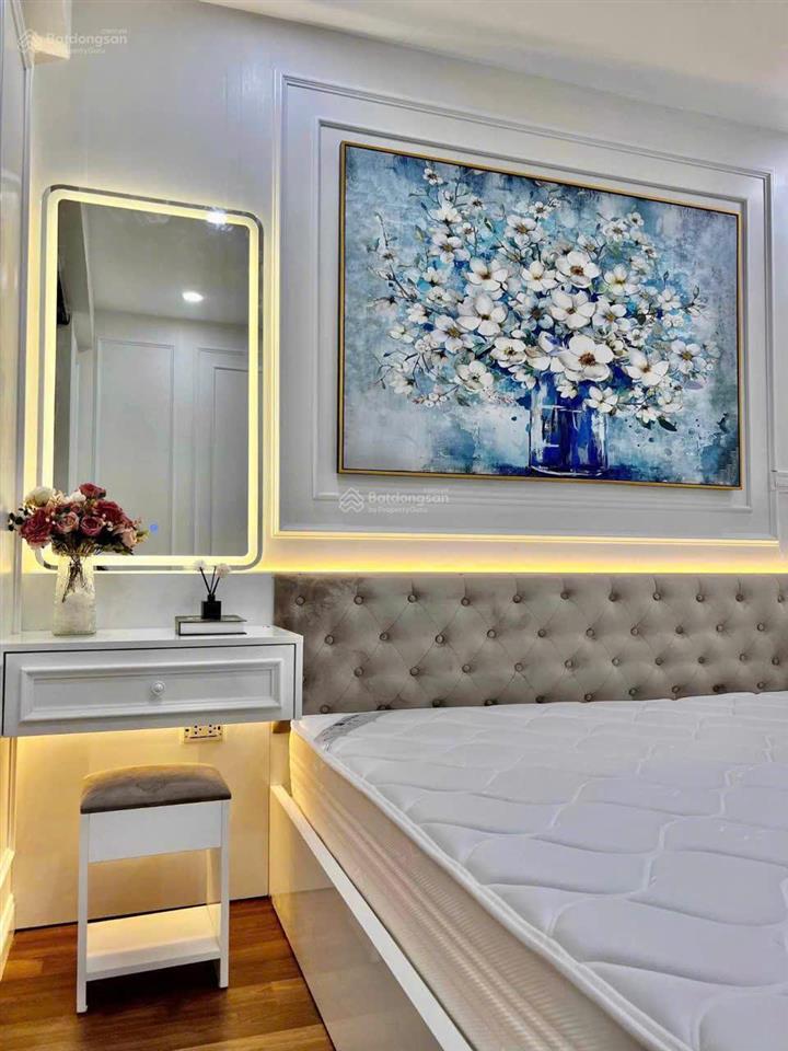 Cần bán căn 2pn2vs, tầng trung, 78m2, hướng đông nam mát, 6.2 tỷ cc goldmark city  136 hồ tùng mậu