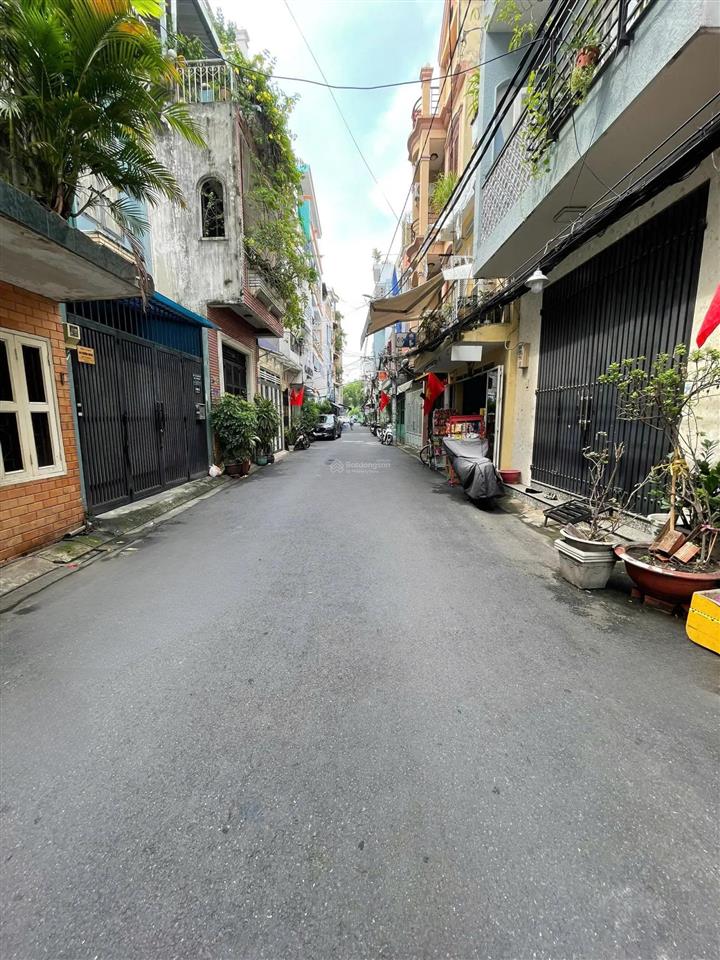 Nhà đẹp, hxh vip 6m trường sa, 4,5x14m, 5 tầng, không lỗi phong thuỷ, vào ở ngay, chỉ 15,5 tỷ tl