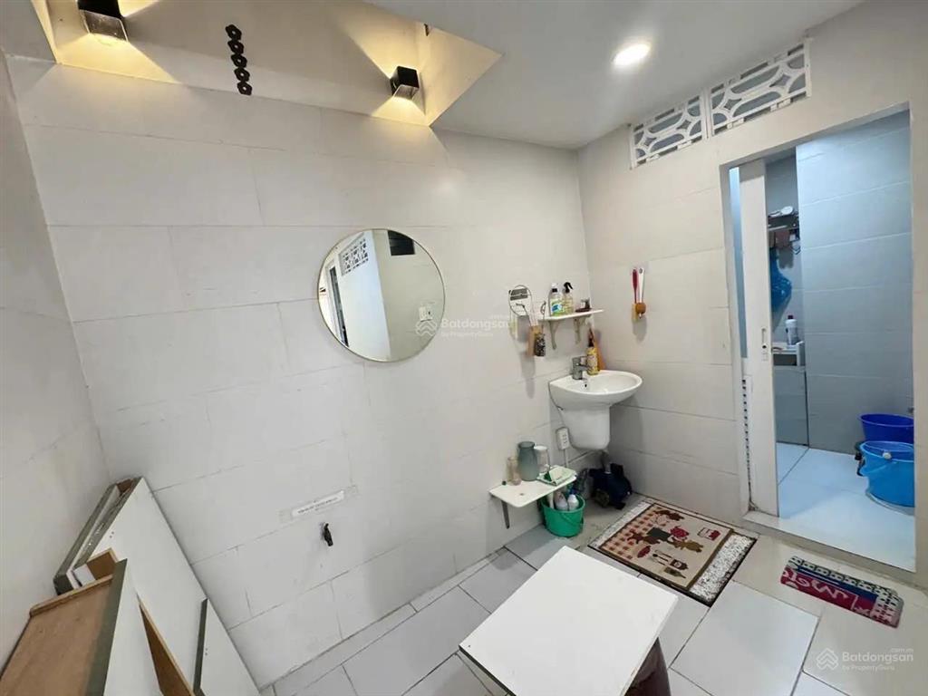 Nhà đẹp, hxh vip 6m trường sa, 4,5x14m, 5 tầng, không lỗi phong thuỷ, vào ở ngay, chỉ 15,5 tỷ tl