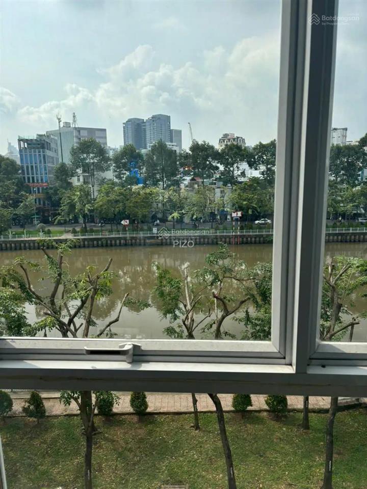 Căn duy nhất! chỉ 9,5 tỷ tl có ngay nhà mặt tiền trường sa, 3,5x8,5m, 5 tầng, hđt 20 triệu/tháng!