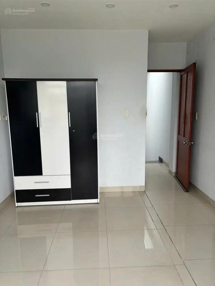 Căn duy nhất! chỉ 9,5 tỷ tl có ngay nhà mặt tiền trường sa, 3,5x8,5m, 5 tầng, hđt 20 triệu/tháng!