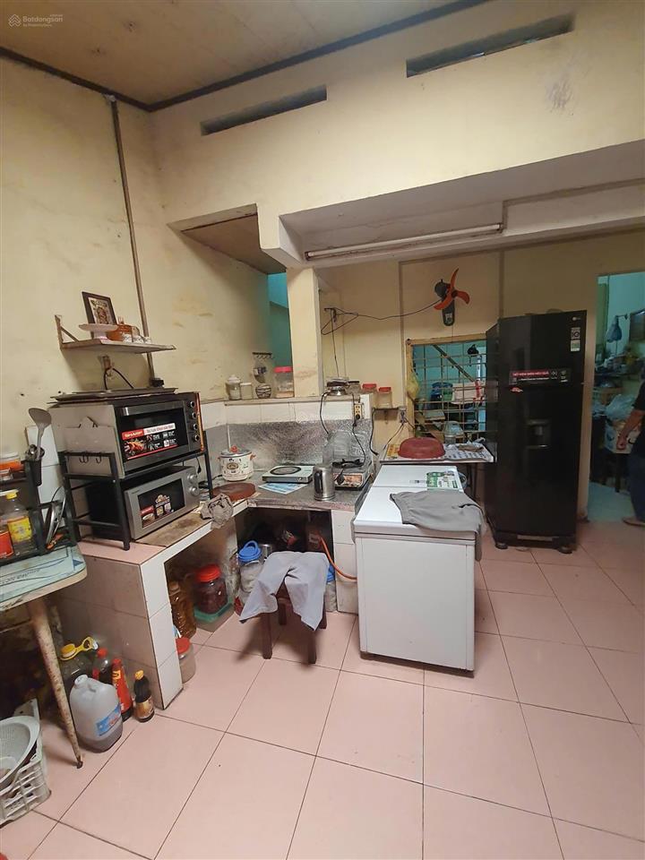 Gấp, sát khu vip ba son quận 1, mặt tiền giá hẻm, nguyễn ngọc phương, 75m2, cấp 4, chỉ 14,5 tỷ tl