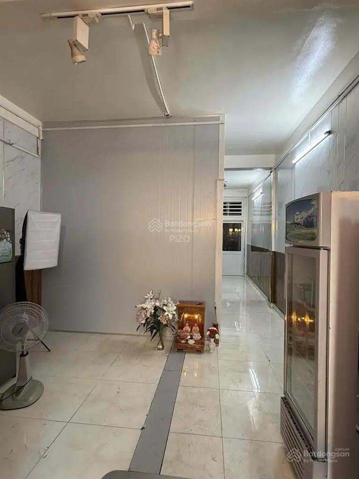 Mặt tiền giá hẻm, nguyễn trọng tuyển, 56m2, vuông vức, khu vực kinh doanh sầm uất, chỉ 13,8 tỷ tl