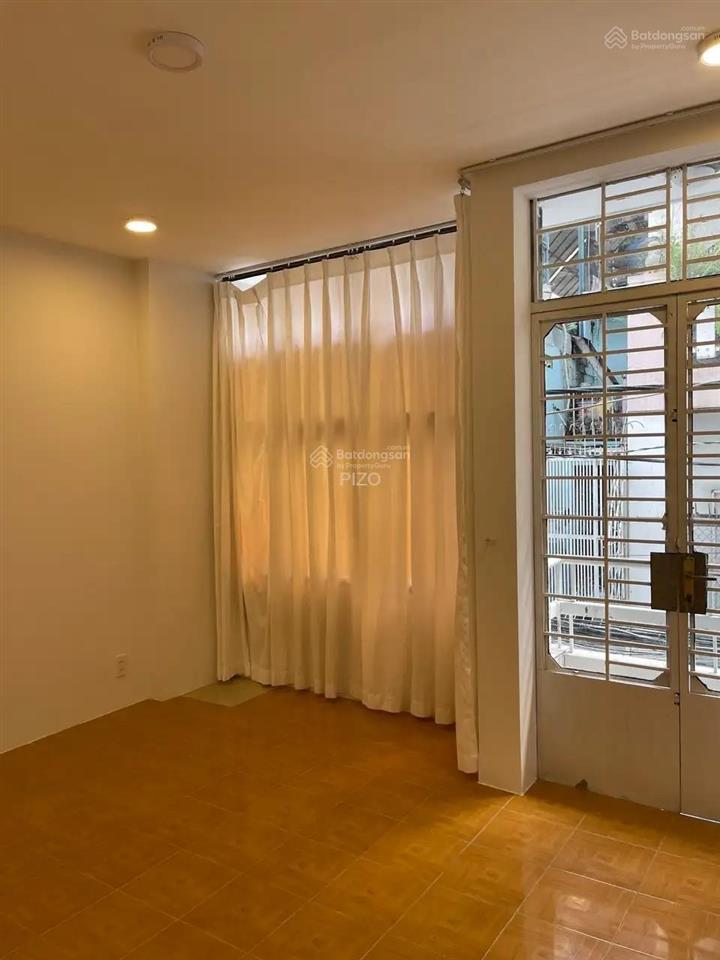 Khu hiếm nhà bán, hxh đặng văn ngữ, 4,5x12m, 50m2, 3 tầng, vào ở ngay, gần mặt tiền, chỉ 12 tỷ tl