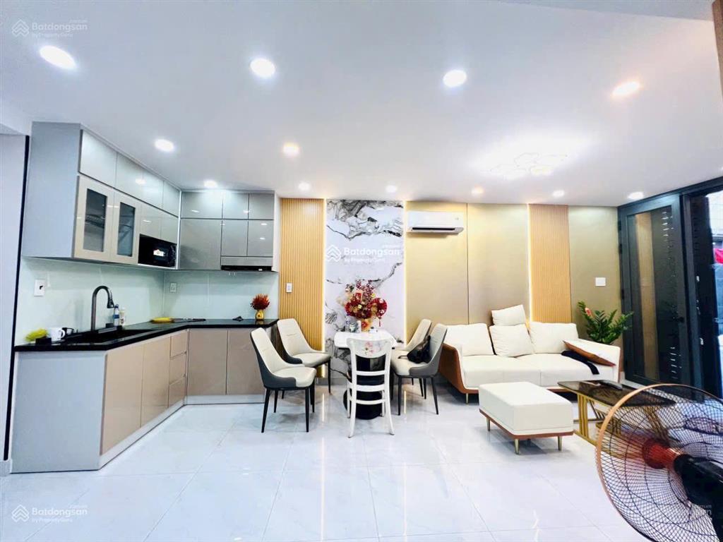 Căn hiếm, mặt tiền trường sa, 4,5mx25m, hđt 90triệu, hầm, 5 tầng, giá chỉ 32,5 tỷ tl