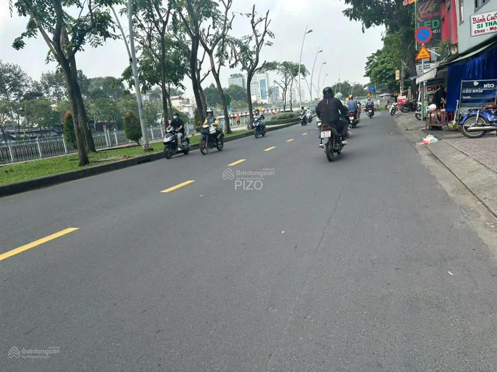 Căn duy nhất! mặt tiền trường sa, 5 tầng, hđt 20 triệu/tháng, 30m2, chỉ 9,5 tỷ tl
