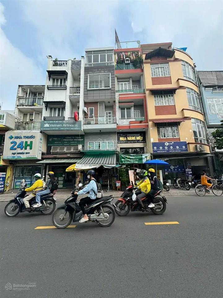 Căn duy nhất! mặt tiền trường sa, 5 tầng, hđt 20 triệu/tháng, 30m2, chỉ 9,5 tỷ tl
