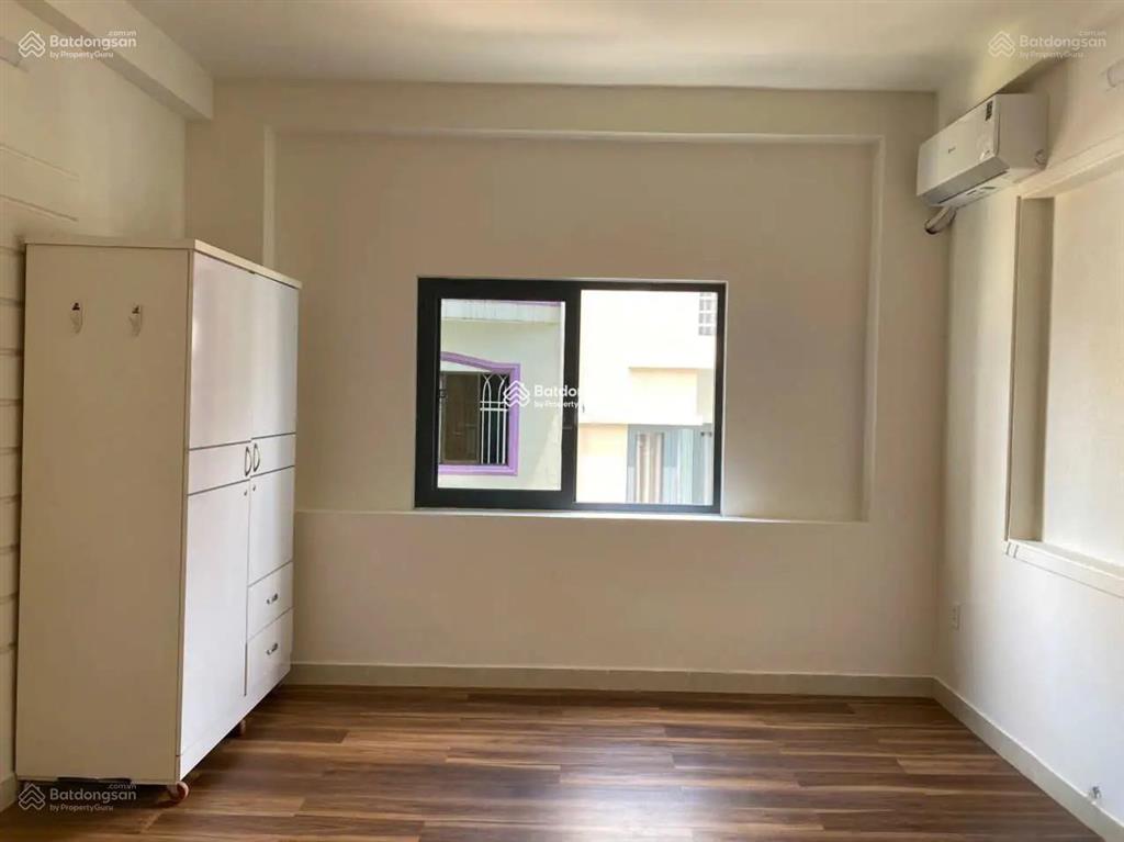 Hot, chỉ 8,7 tỷ tl có ngay nhà hxh cô bắc, 4x11m 42m2 4 tầng, thông phan xích long, trường sa