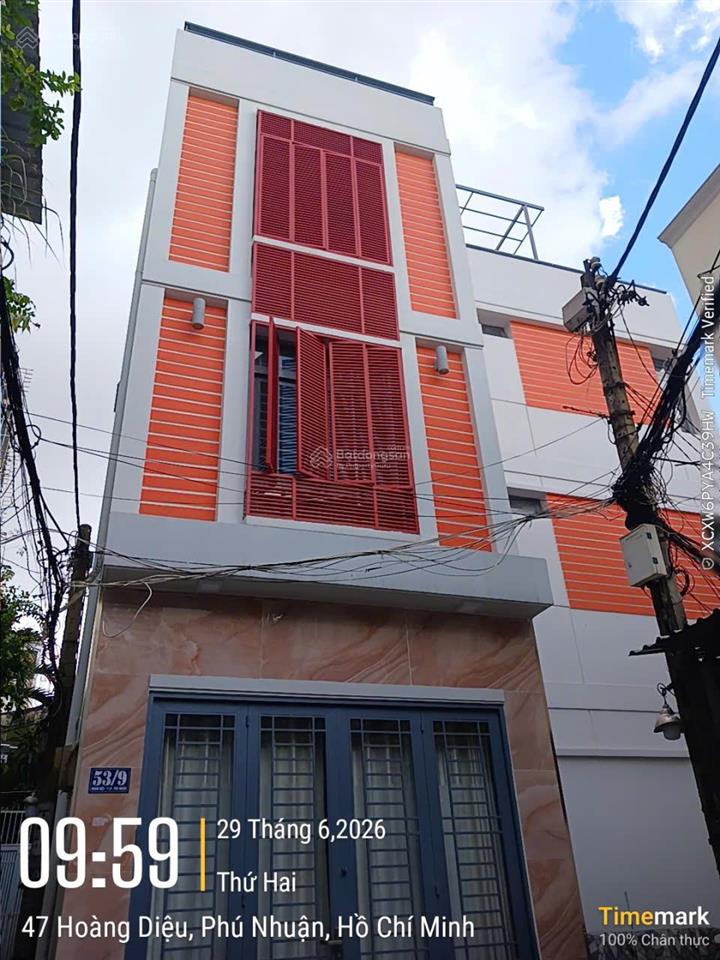 Duy nhất, hxh hoàng diệu, 4x11m, 46m2, sát mặt tiền, cách nguyễn văn trỗi 100m, 4 tầng, 9,5 tỷ tl