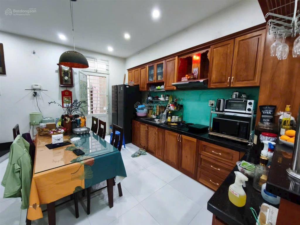 Khan hiếm, chỉ 9,5 tỷ tl xe hơi vô nhà trần khắc chân, 6x8m, 5 phòng ngủ, hđt 20 triệu/tháng
