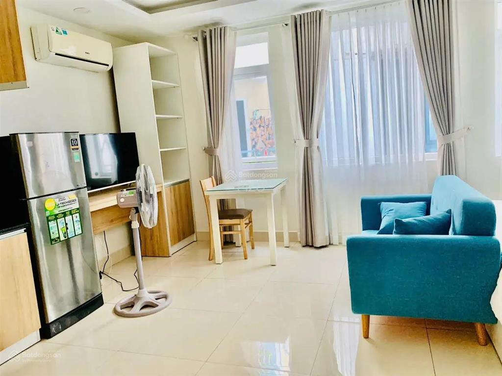 Ngang 5,5m, dòng tiền 50 triệu, hxh nguyễn thị minh khai, 5,5x14m, 5 tầng, nhà đẹp, chỉ 20 tỷ