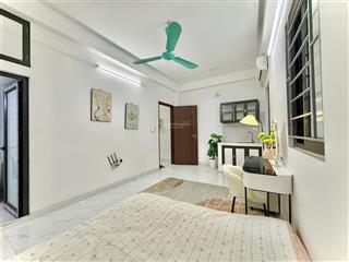 Cho thuê ccmn cổ nhuế, 25m, ban công, thang máy, sát chợ, ở ngay, 3.8 triệu