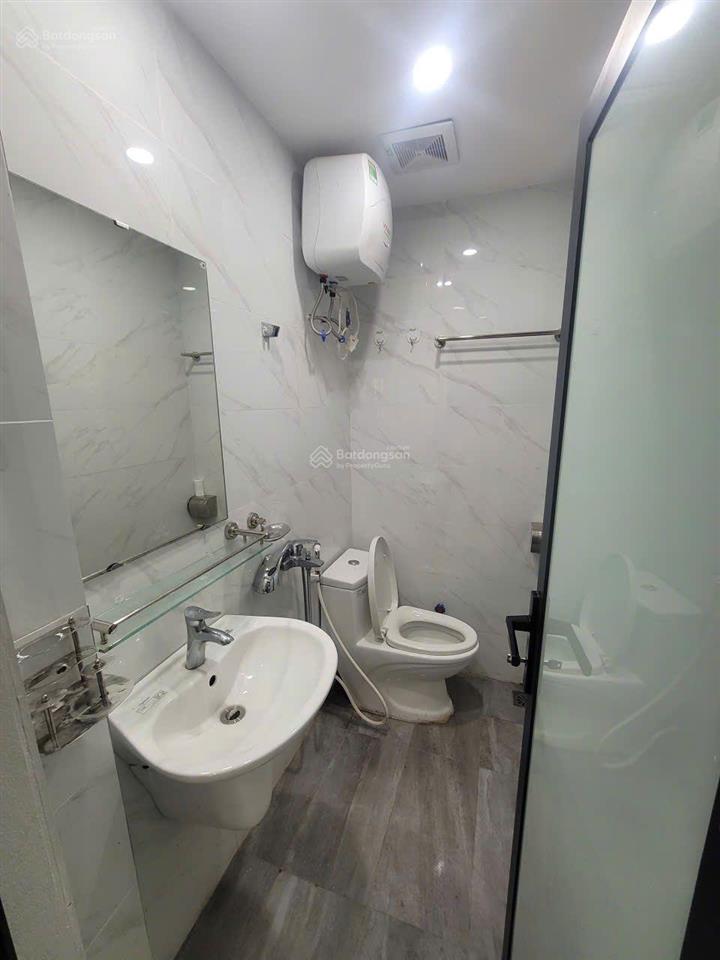Cho thuê căn hộ ccmn full đồ 5 tr/th ở ngay, 192 lê trọng tấn, gần đại học y & vành đai 2.5