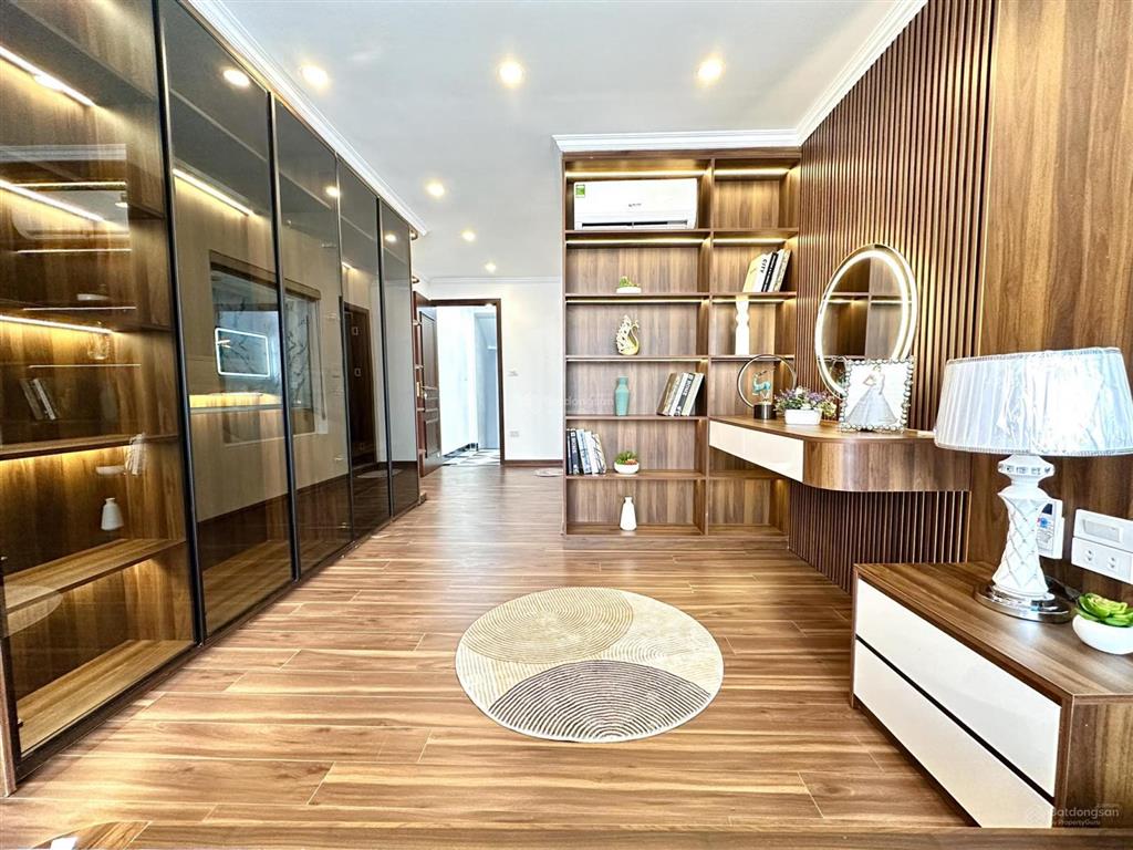 Đẹp bất ngờ! bán tòa nhà phố vũ phạm hàm, ô tô, thông thoáng, thang máy, kd, vp, 85m2*9t, 32 tỷ