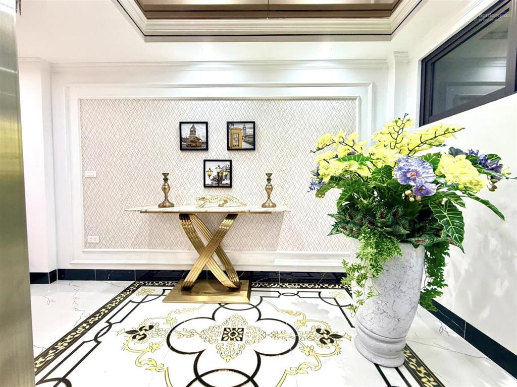 Có 102! bán nhà phân lô phố vip đỗ quang, 2 thoáng, ô tô tránh, tm, kd sầm uất, vp, 65m2*6t, 27 tỷ