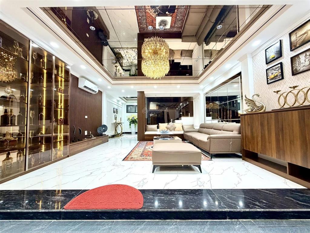 Có 102! bán nhà phân lô phố vip đỗ quang, 2 thoáng, ô tô tránh, tm, kd sầm uất, vp, 65m2*6t, 27 tỷ